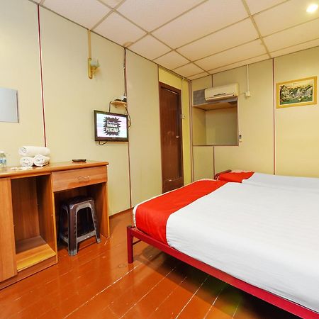Oyo 90627 Pulau Ketam Inn Кланг Экстерьер фото