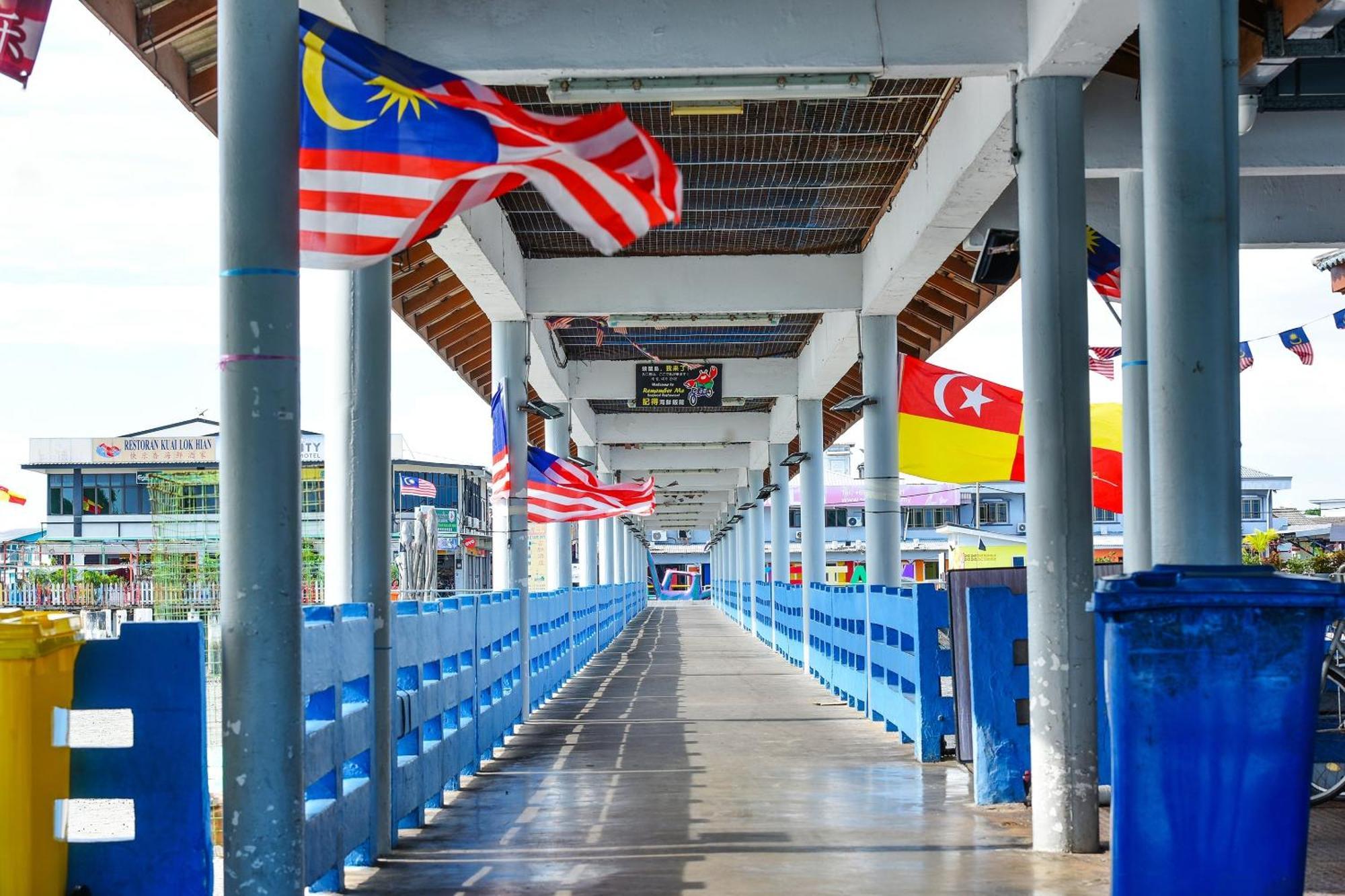 Oyo 90627 Pulau Ketam Inn Кланг Экстерьер фото